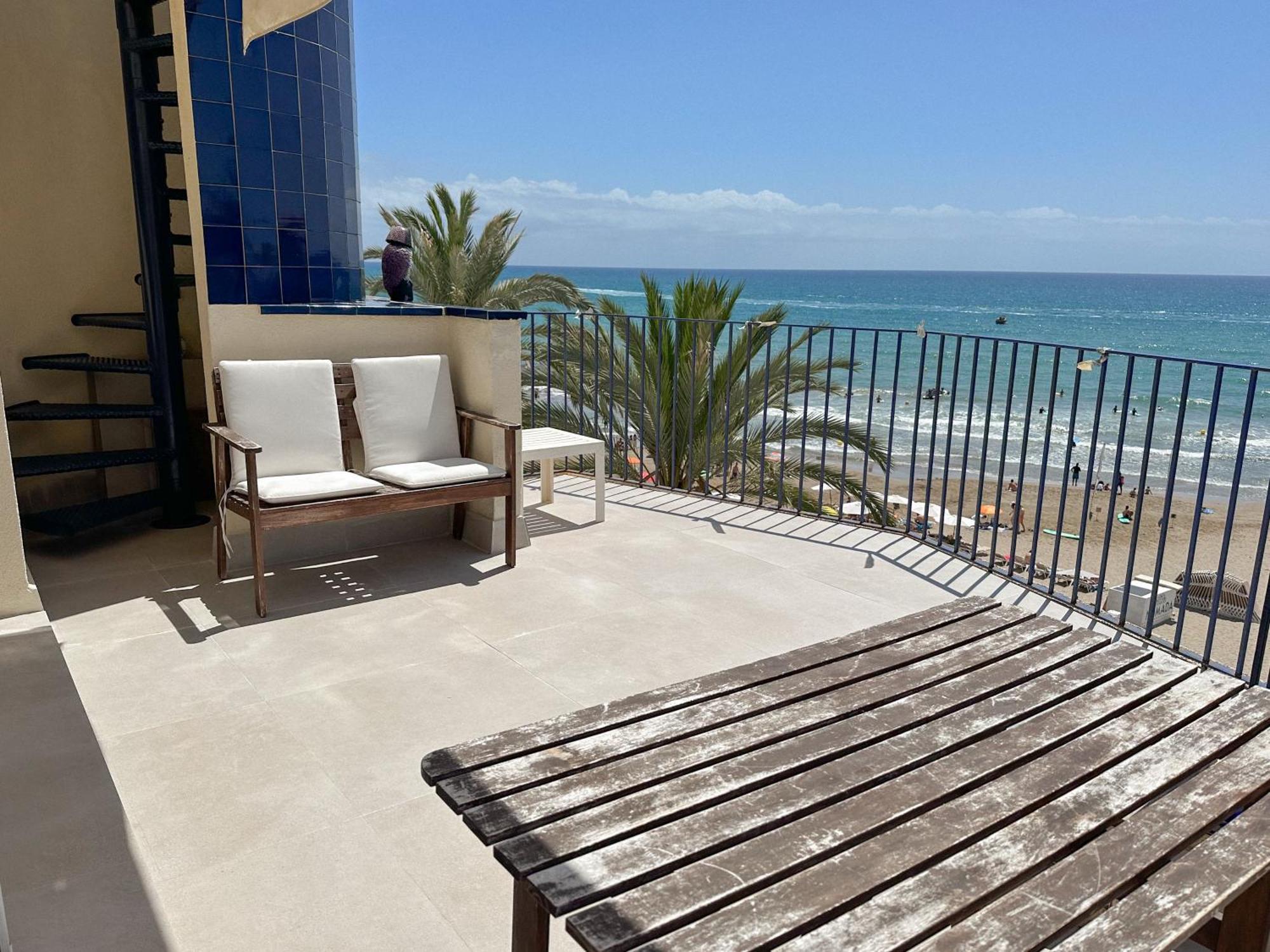 Апартаменти Sitges Aiguadolc Playa Екстер'єр фото